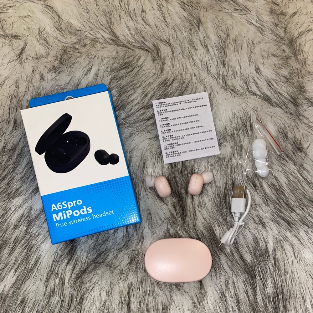 Wireless Pro Style Earbud Headphones